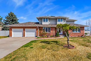 818 Brittany Drive” width=