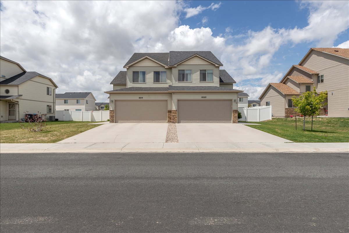 6520 Kicking Horse Court