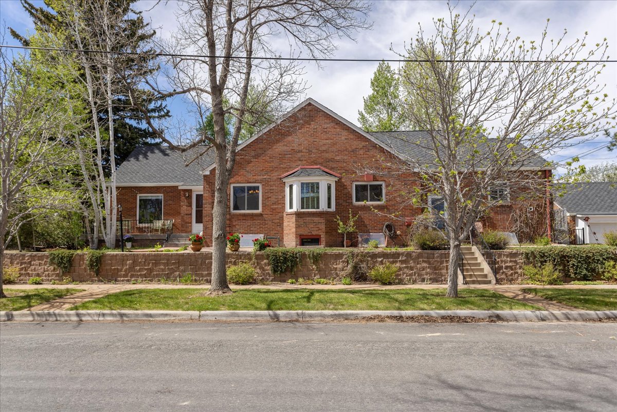 3001 Capitol Avenue
