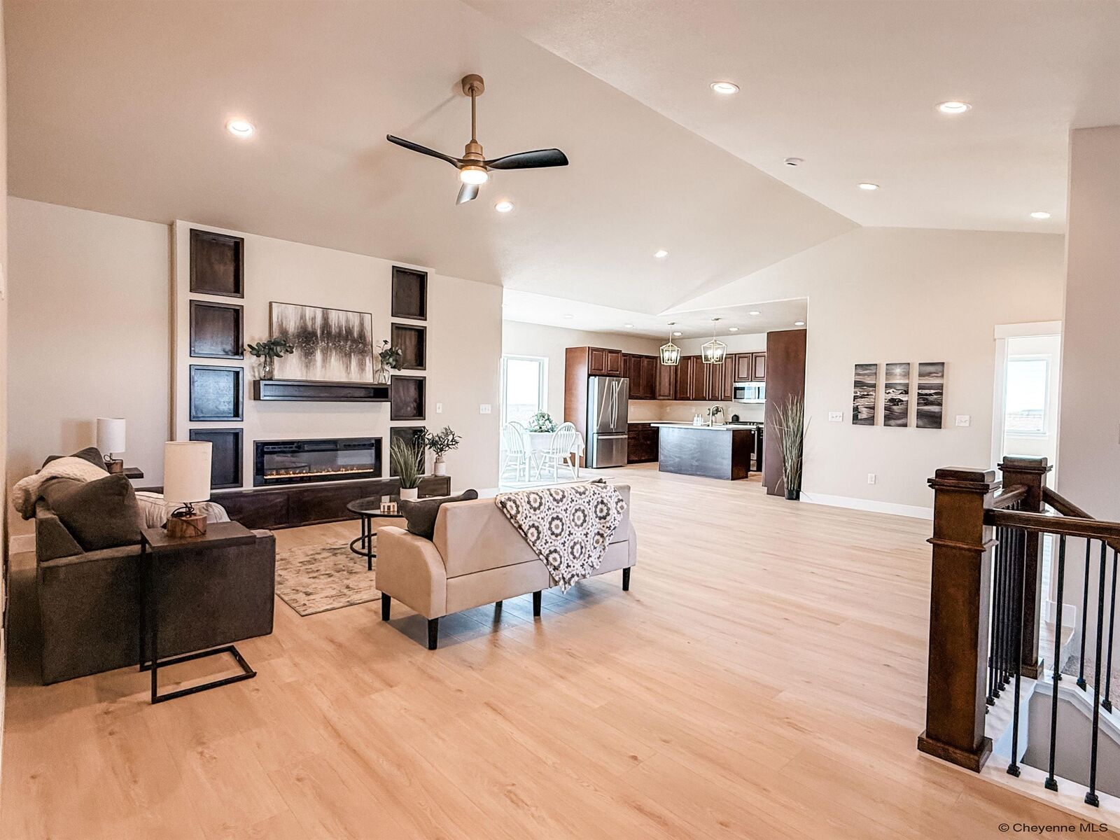 4705 Road 206, Carpenter